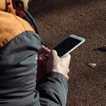 Bateria kuchenna złota z wylewką - elegancja i funkcjonalność w Twojej kuchni